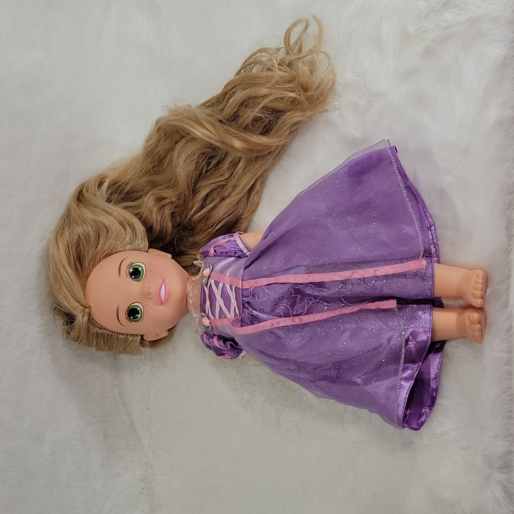 Disney Rapunzel Doll 15" -Tangled